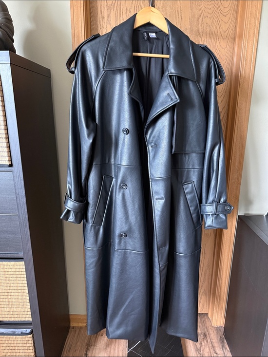 H&M Jackets & Blazers - H&M Black Faux Leather Jacket